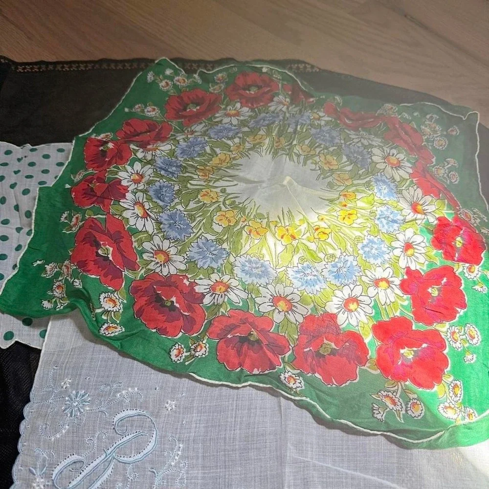 Vintage handkerchief scarf‎ bundle